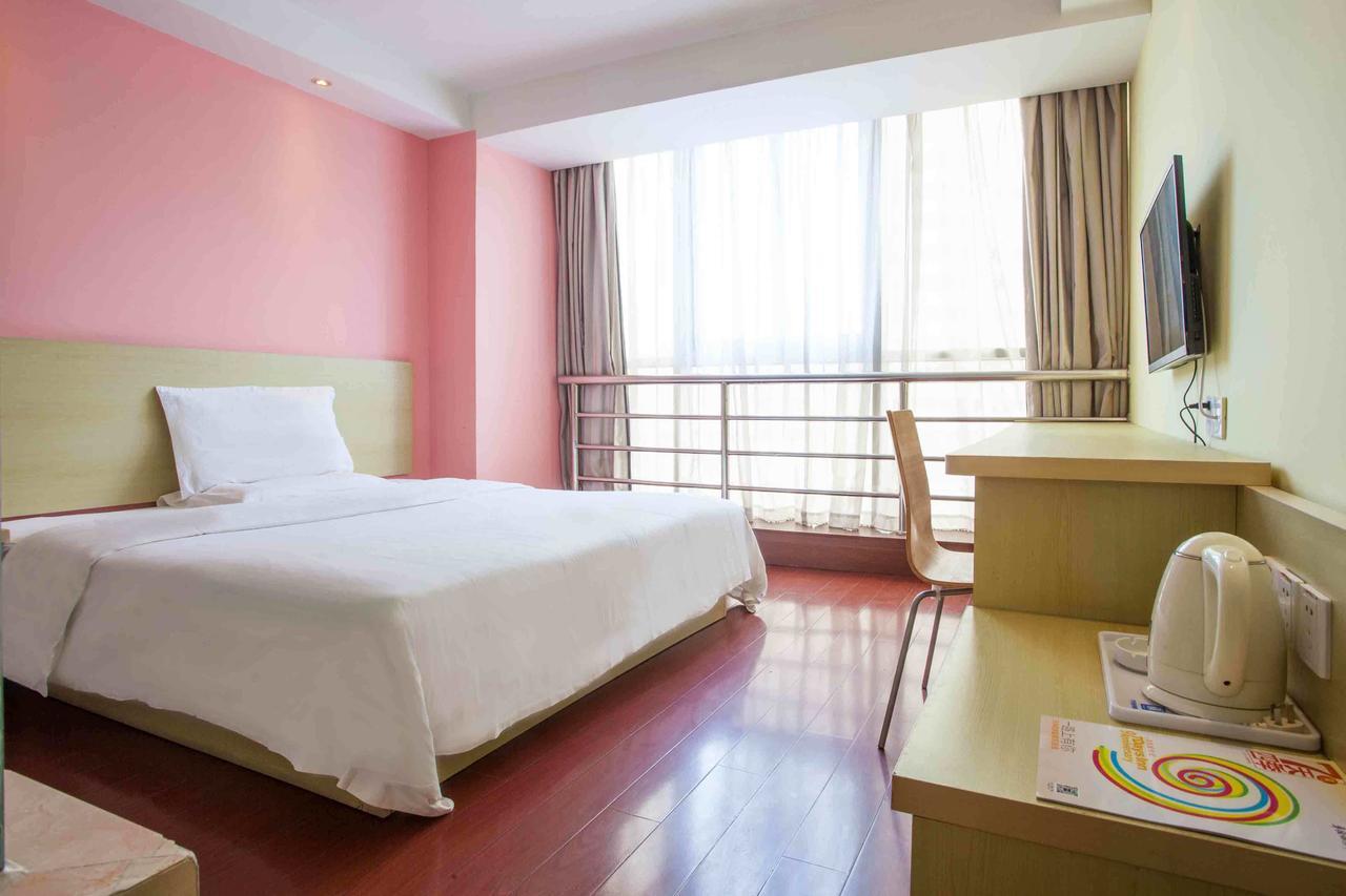 7Days Inn Zhongshan Li He Square Pokój zdjęcie