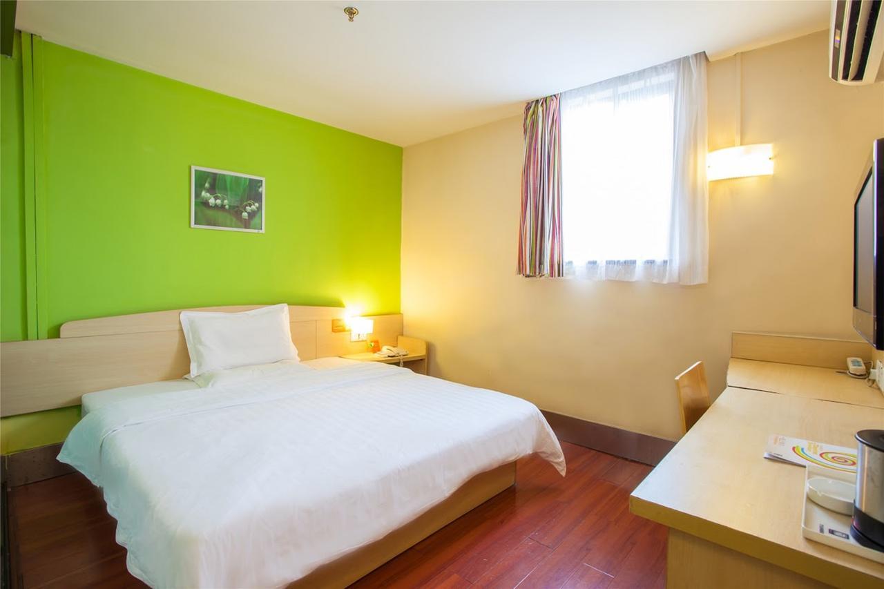7Days Inn Zhongshan Li He Square Zewnętrze zdjęcie